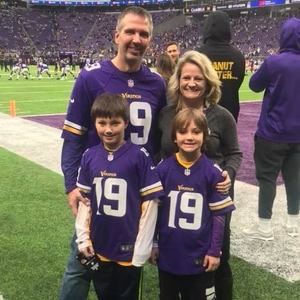 Meet your Posher, Cindra